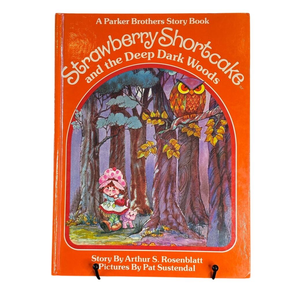 Vintage 1983 First Ed. Strawberry Shortcake, Deep Dark Woods, Hardcover